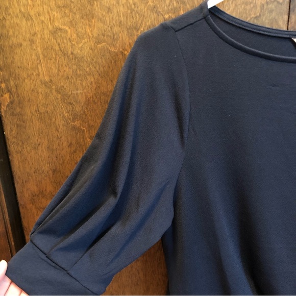 Final Drop! Navy H&M Top - Picture 5 of 8